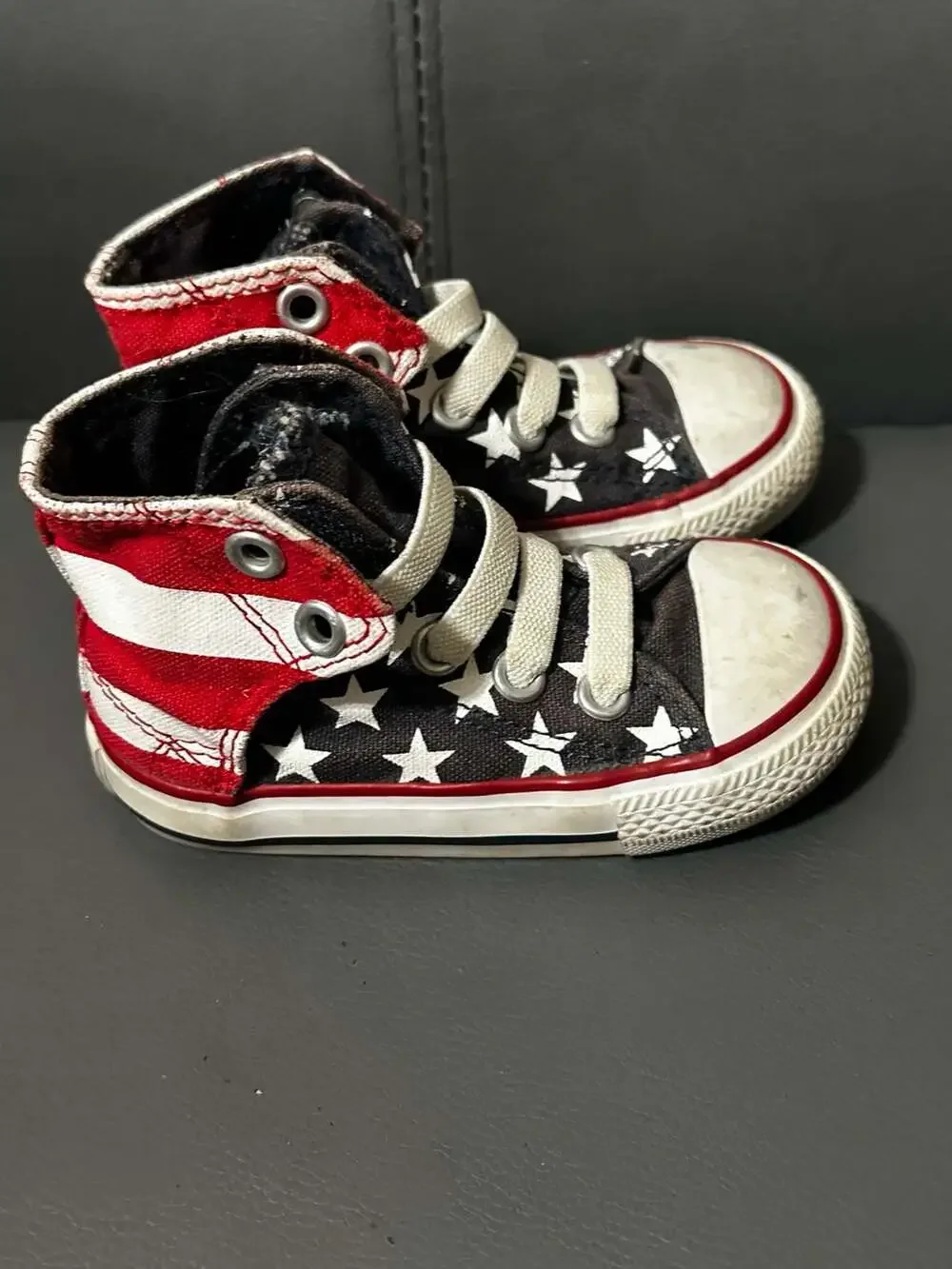 Converse Chuck Taylor All Star Toddler American Flag High Top Sneakers Size 5